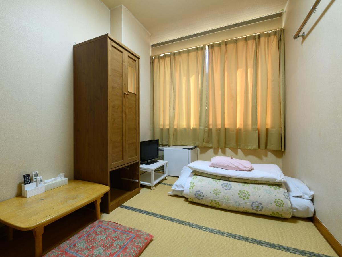 Отель Tabist Yuen No Yado Fujimi Фудзи Экстерьер фото