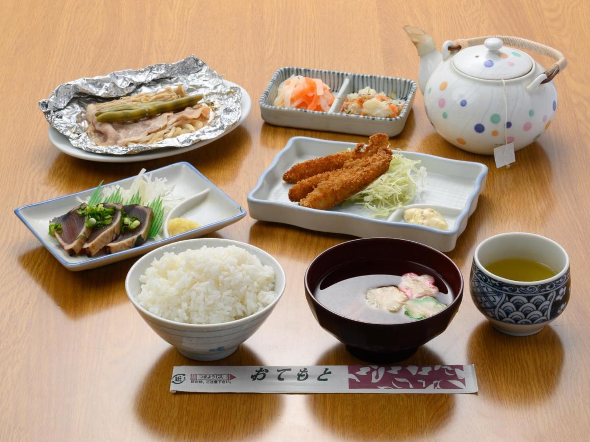 Отель Tabist Yuen No Yado Fujimi Фудзи Экстерьер фото